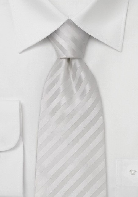 Elegant white silk tie with fine diagonal stripes
