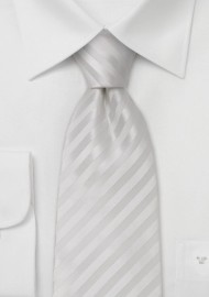 Elegant white silk tie with fine diagonal stripes