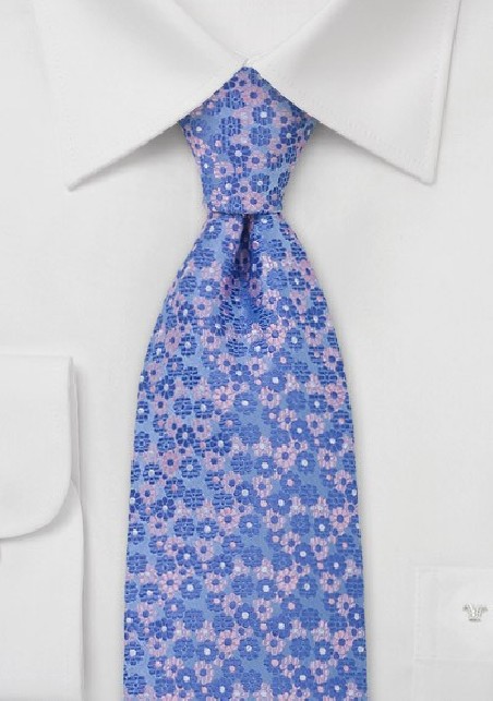 Mens Silk Tie in Light Blue Lavender