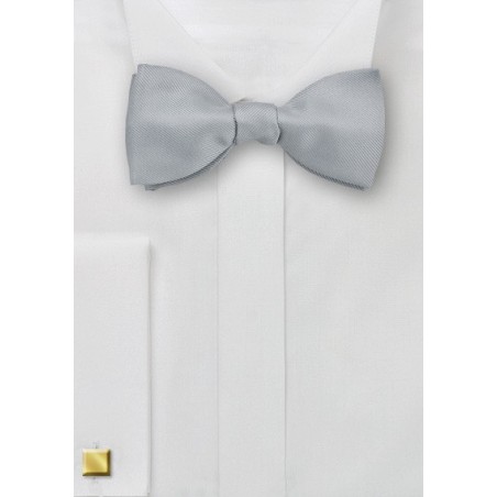 Silver Ribbed Self Tied Bow Tie
