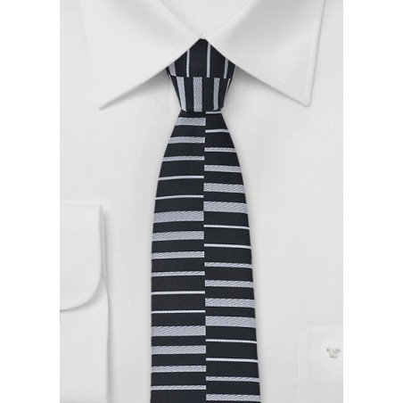 Skinny Striped Tie in Black and Silver