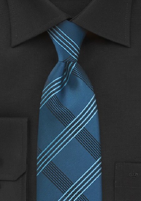 Plaid Tie in Brocade Blues