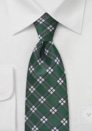 Sharp Plaid Tie in Hunter Green
