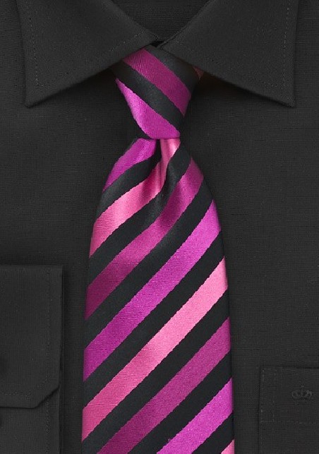Diagonally Striped Tie in Pinks