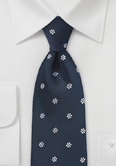 Patterned Tie in Navy and White
