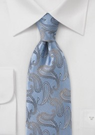 Classic Paisley Motif in Light Blue