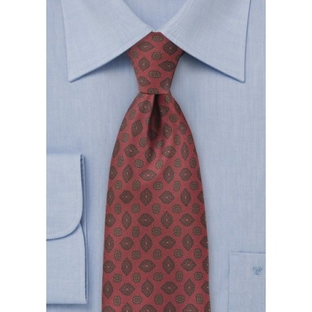 Gemstone Paisley Tie in Maroon
