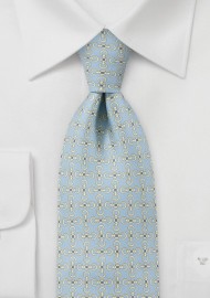 Pendant Centered Links Tie in Pale Blue