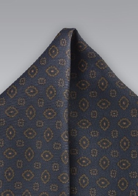 Pendant Pocket Square in Midnight and Bronze