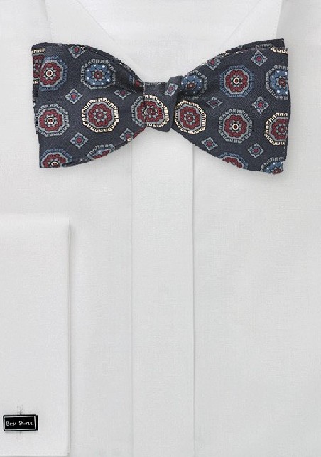 Traditional Motif Bow Tie in Blues and Merlots