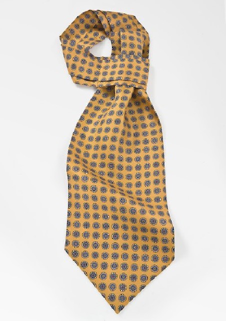 Emblem Patterned Ascot in Gold