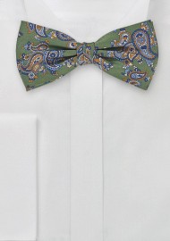 Paisley Patterned Bow Tie in Vintage Green