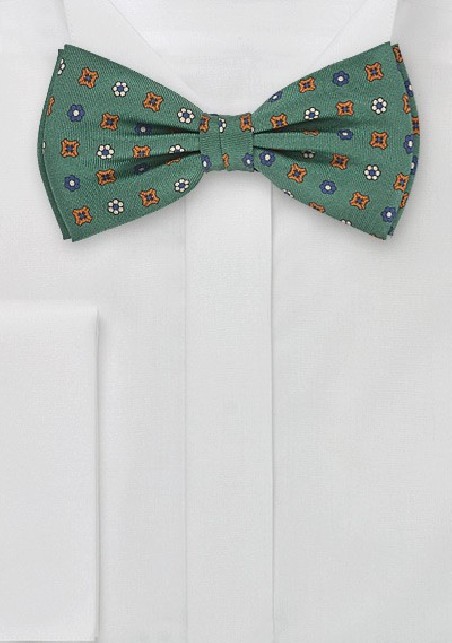 Mens Patterned Bow Tie in British Green