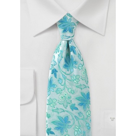 Vintage Floral Neck Tie in Light Mint