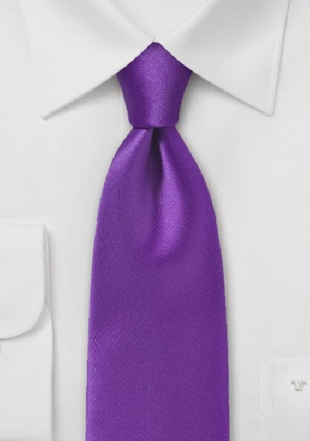 Iris Purple Necktie in Modern Narrow Cut