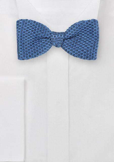 Textured Self-Tied Bow Tie in Teal
