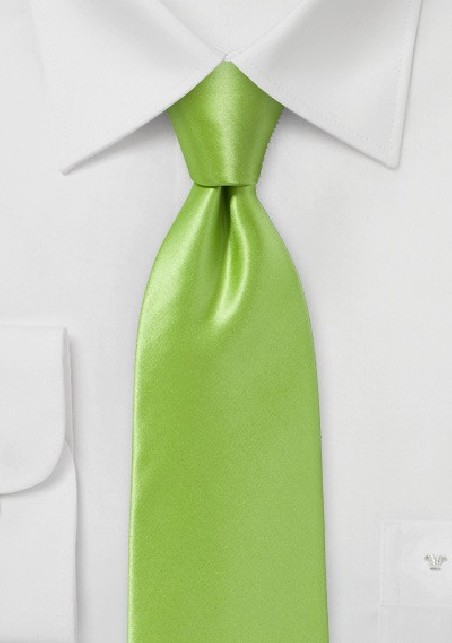 Bright Clover Green Necktie in Pure Italian Silk