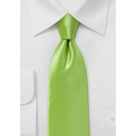Bright Clover Green Necktie in Pure Italian Silk