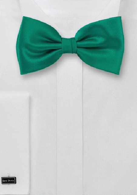 Solid Colored Silk Bowtie in Jade