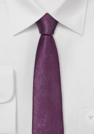 Skinny Plum Necktie in Distressed Leather Look