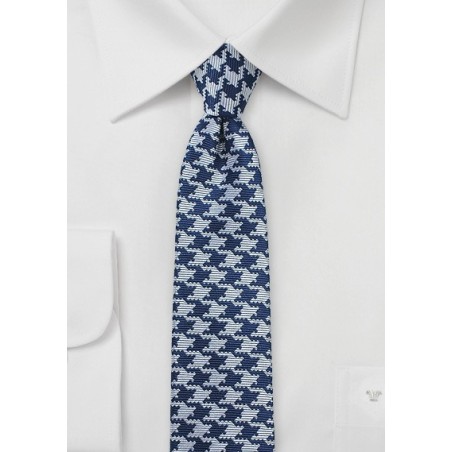 Skinny Designer Tie in Navy and Silver