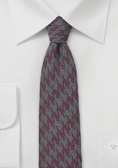 Wool Houndstooth Check Tie in Burgundy and Gray