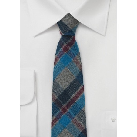 Winter Flannel Tie in Charcoal and Navy