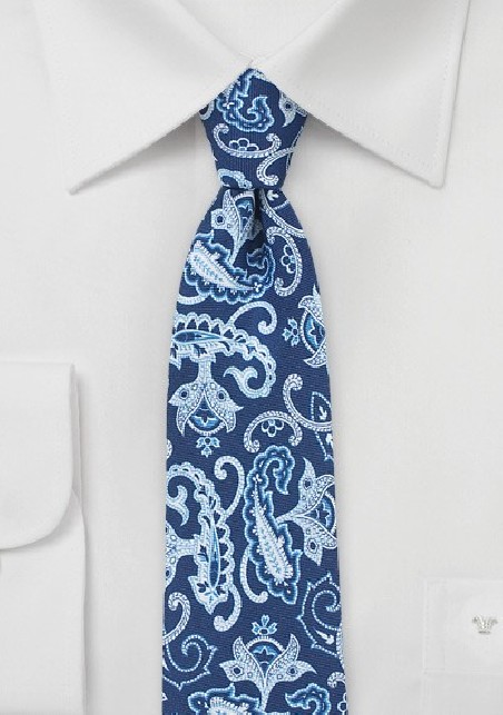 Skinny Summer Paisley Tie in Blue