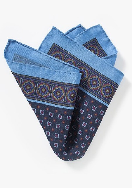 Medallion Print Pocket Square in Wool