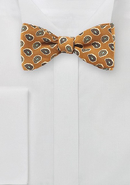 Vintage Paisley Bow Tie in Golden Curry