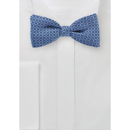Graphic Print Bow Tie in Blue Ink
