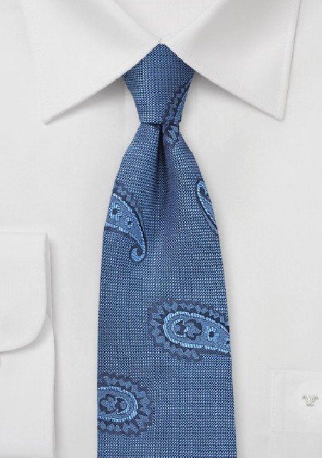 Woven Paisley Tie in Indigo