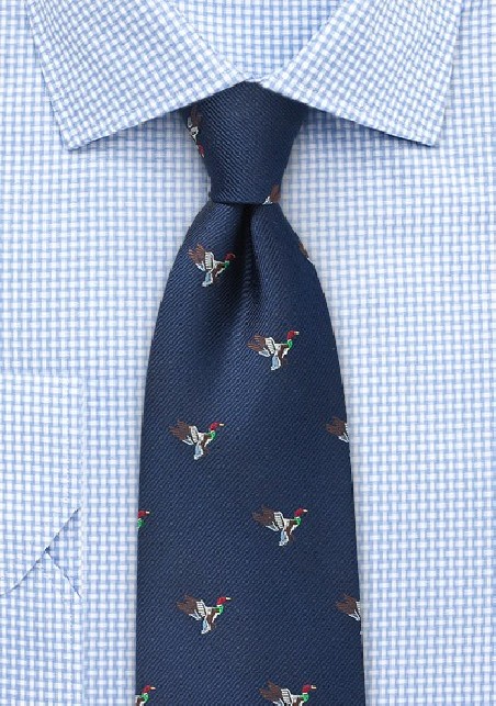 Silk Tie with Flying Ducks in Navy