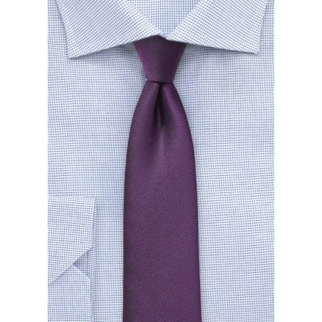 Skinny Matte Textured Tie in Plum
