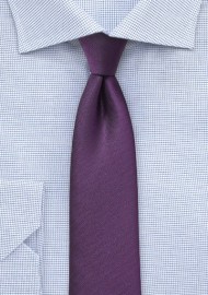 Skinny Matte Textured Tie in Plum