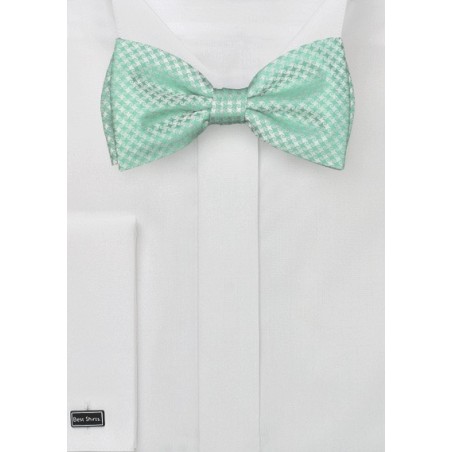 Bow Tie in Mint and Clover Green