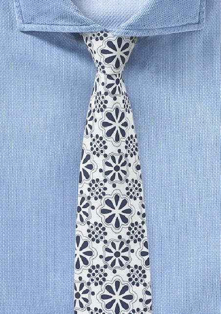 Floral Lace Print Cotton Tie in White and Blue