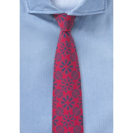 Red Tie with Geometric Lace Print in Navy