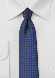 Houndstooth Check Tie in Twilight Blue