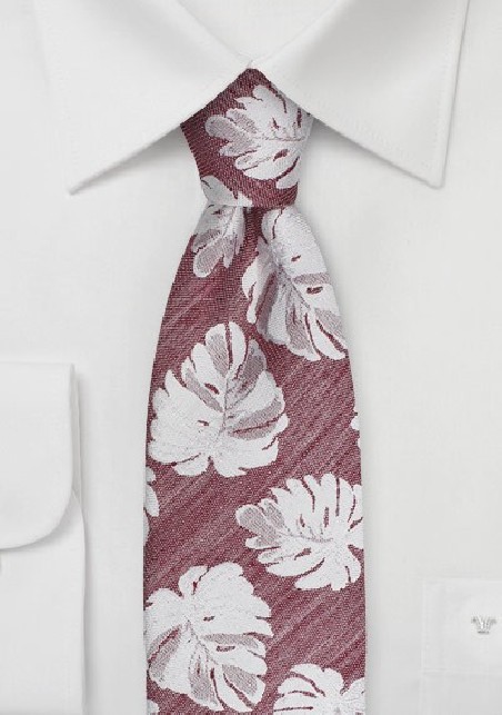 Monstera Leaf Pattern Tie in Red