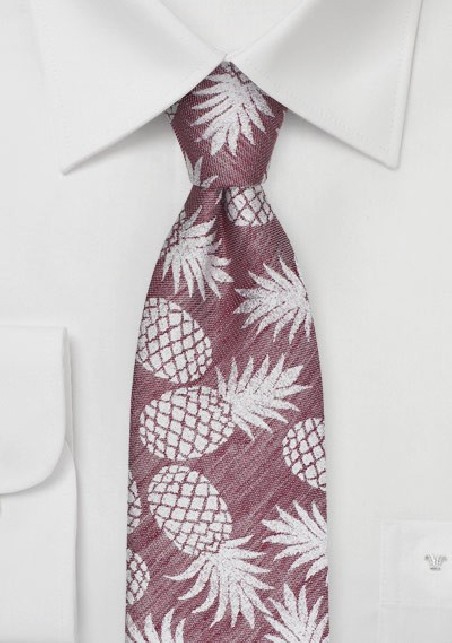 Pineapple Designer Tie in Faded Red