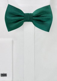 Matte Woven Bowtie in Hunter Green