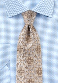 Medallion Tie in Golden Champagne