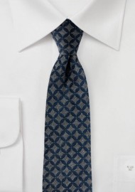 Trendy Patterned Skinny Tie in Navy and Gray