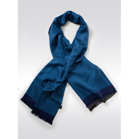 Geometric Check Patterned Scarf in Blue