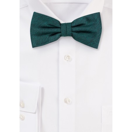 Woolen Bow Tie in Gem Green