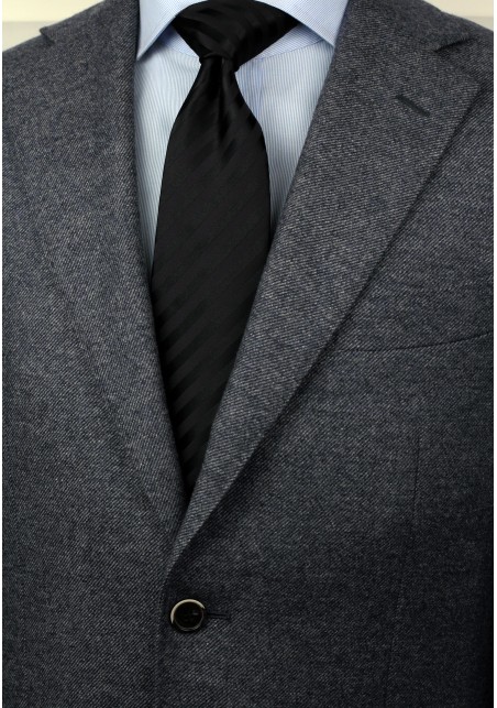Classic black tie - Stain resistant Microfiber necktie in solid black styled