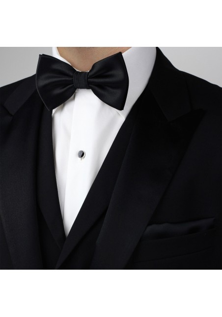 Pre-Tied Black Bow Tie Styled