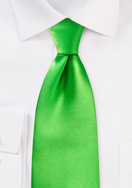 Tie in Kelly Green