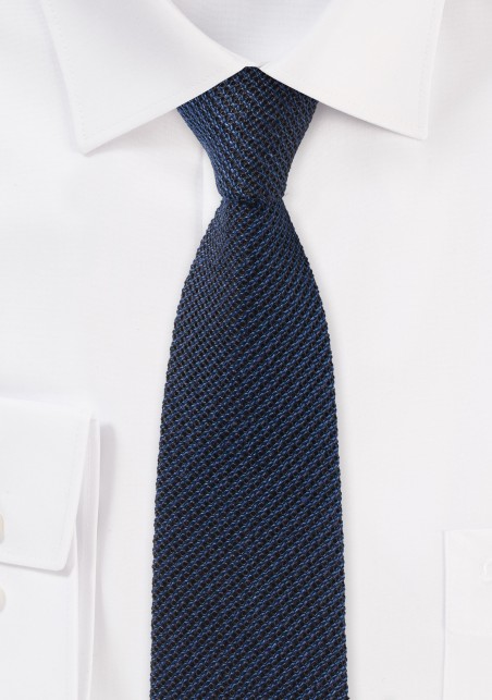 Knit Texture Skinny Tie in Navy